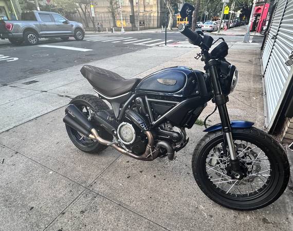 Ducati Scrambler Classic